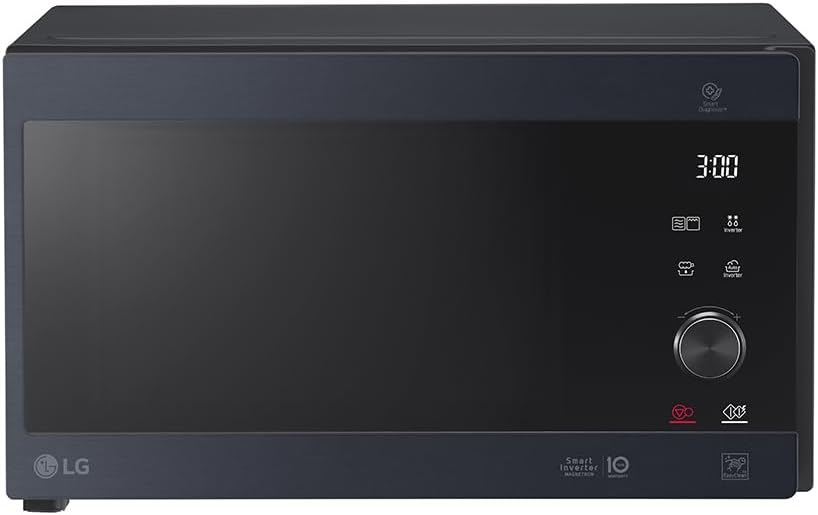 AEG Mikrowelle mit Grill MFB2111DB – freistehend, 21 L, 800 W Mikrowellenleistung, 1000 W Quarzgrill, 5 Leistungsstufen, Edelstahl-Innenraum, Schwarz